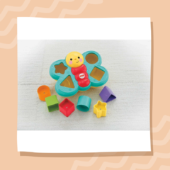 ENCASTRE FISHER PRICE MARIPOSA BLOQUES DIVERTIDOS en internet