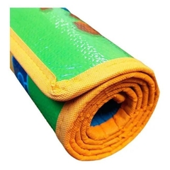 Alfombra con Pista + 2 Autos, Hot Wheels en internet