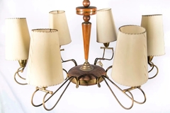 Antigua Araña De Bronce Pulido Con Madera Y Pantallas - comprar online