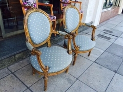 Antiguo Par De Sillones De Madera Tallada Dorados Living - La Rueda