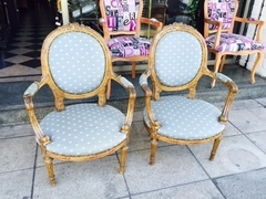 Antiguo Par De Sillones De Madera Tallada Dorados Living
