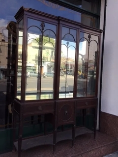 Antiguo Cristalero Vitrina Inglesa Estilo Adams Vidrios Sano