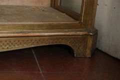 Vitrina Dorada Mármol Cristalero - La Rueda