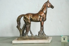 1 Figura Caballo Dorado en internet