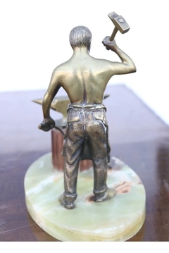 Figura Herrero Petit Bronce Mármol - La Rueda