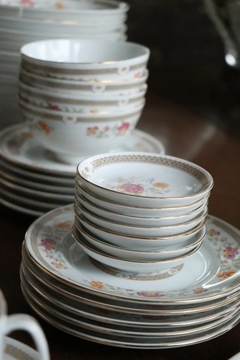 Vajilla Completa Platos Tazas Fuentes - La Rueda