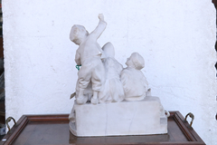 escultura niños adorno