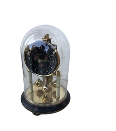 Reloj de mesa con campana de vidrio-Antig La Rueda _ L R - comprar online