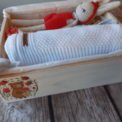 Caja regalo Olivia ¡¡Es una niña!! en internet