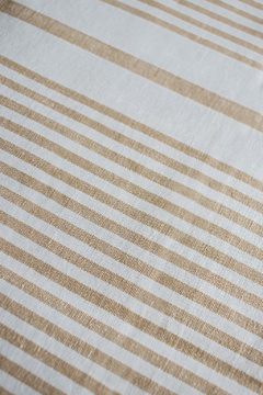 SERVILLETA RAYAS FINAS MOSTAZA Y BLANCO 45X45 - Sentido José Ignacio