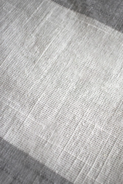 SERVILLETA RAYAS GRUESAS GRIS CLARO Y BLANCO 45X45 - comprar online