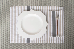 INDIVIDUAL RAYAS CRUDO Y BLANCO CON LINEA GRIS 35X50 - comprar online