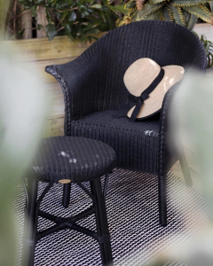 SILLA DELMIGO NEGRA