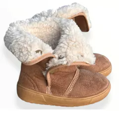 Pantubota corderito del 20 al 33 ART 380