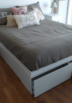 CAMA 2 PLAZAS CON CAJONES Y BOTINERO en internet