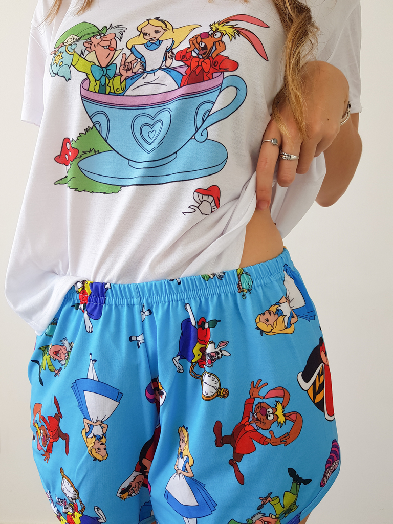 Pijama ALICIA EN EL PAIS DE LAS MARAVILLAS corto