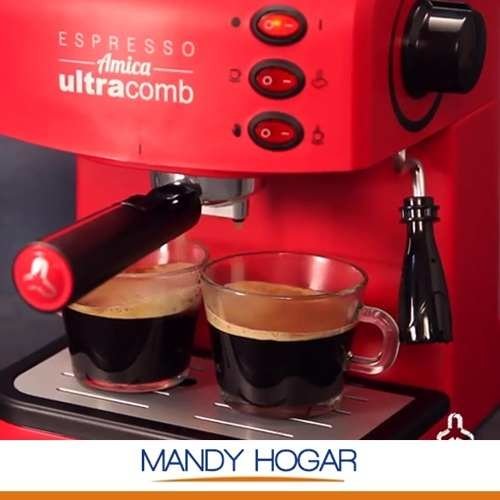 Cafetera Express Electrica Ultracomb Ce-6108 15bar Espumador