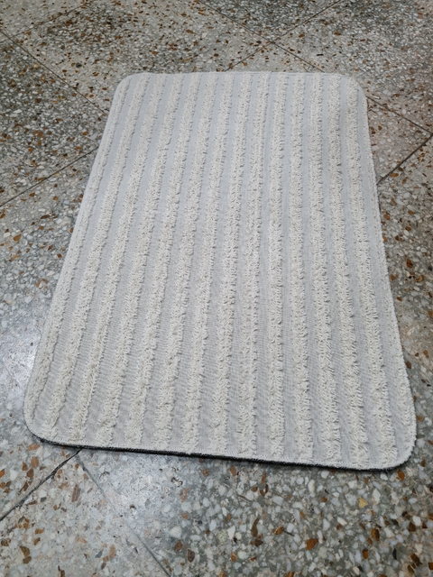 ALFOMBRA DE BAÑO CON GOMA - Comprar en Aqua