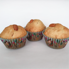 Muffins con Crema de Almendras
