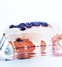 Budín de Arándanos y Cerezas