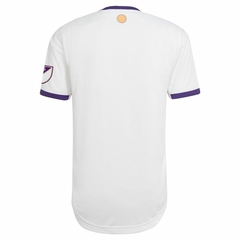 Camisa Orlando City Away 22/23 Torcedor Adidas - Branco, Roxo e Amarelo - comprar online