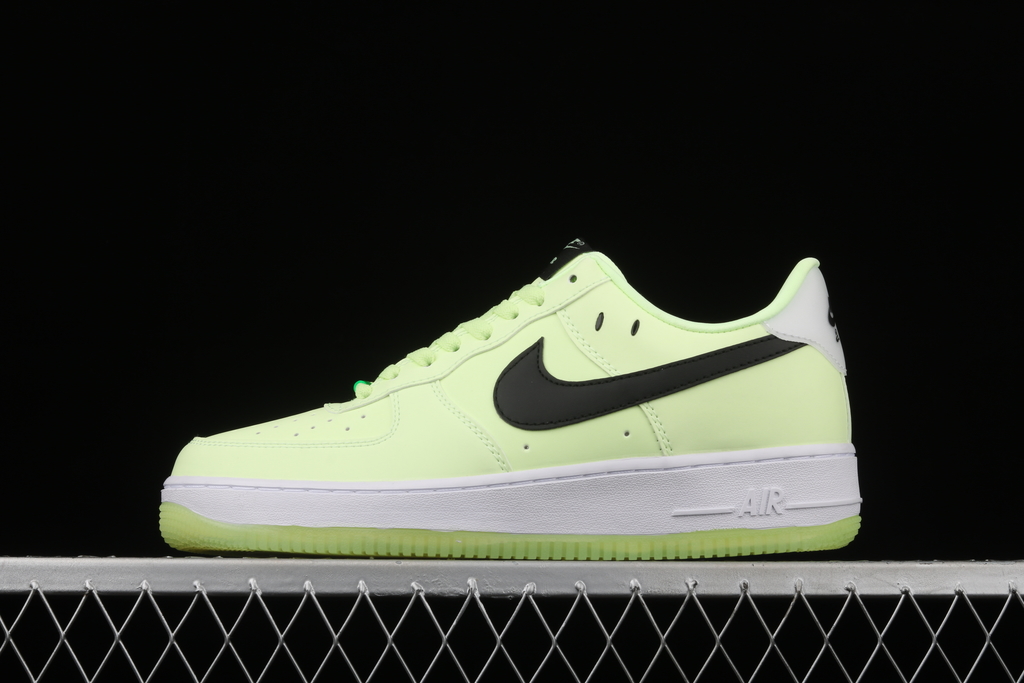 nike air force 1 barely volt