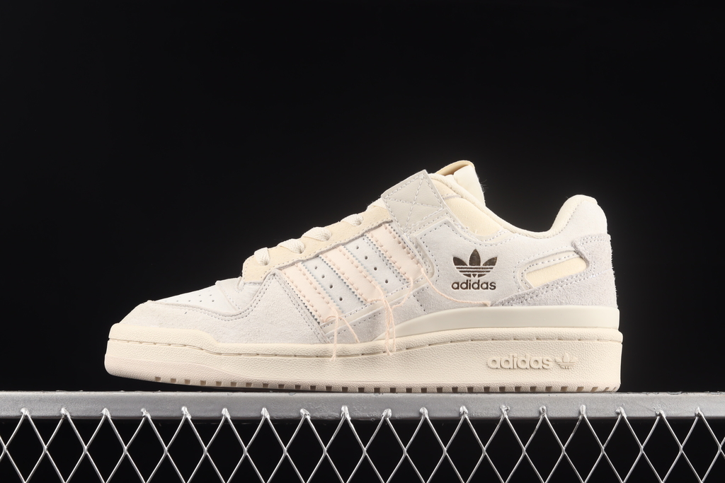 adidas forum low 84 off white