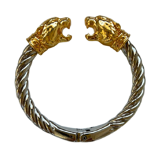 Bracelete prateado ponteira de tigre dourada