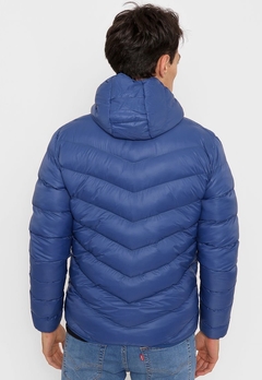 Campera matelasseada con forreria combinada en internet