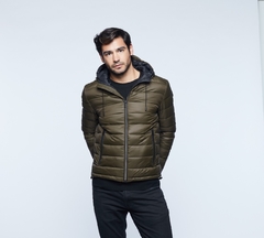 campera matelasseada con avios y forreria en negro - comprar online