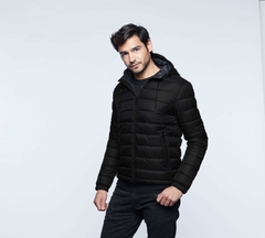 campera matelasseada con avios y forreria en negro en internet