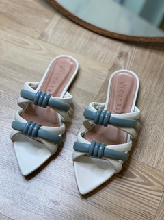 SANDALIA RASTEIRA VICENZA ESTAMPA FLORAL PRETA • Resedá Multimarcas