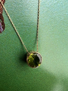 Peridoto Ponto De Luz Redondo em Ouro en internet