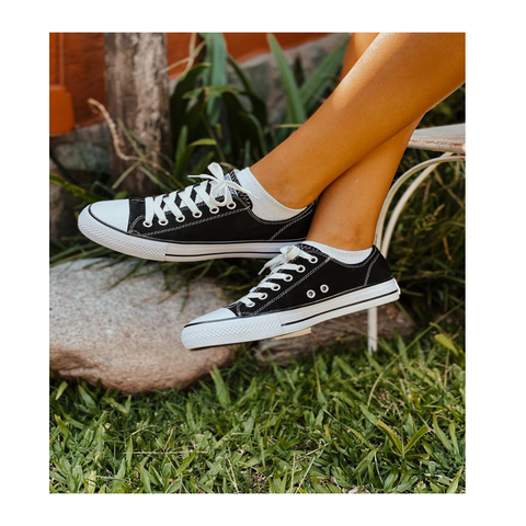 CONVERSE NEGRA - Comprar en SNEAKERS STORE