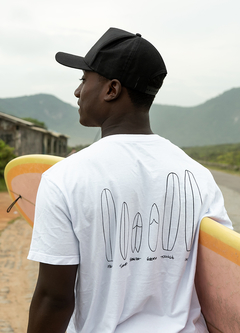 Camiseta Quiver Branca na internet