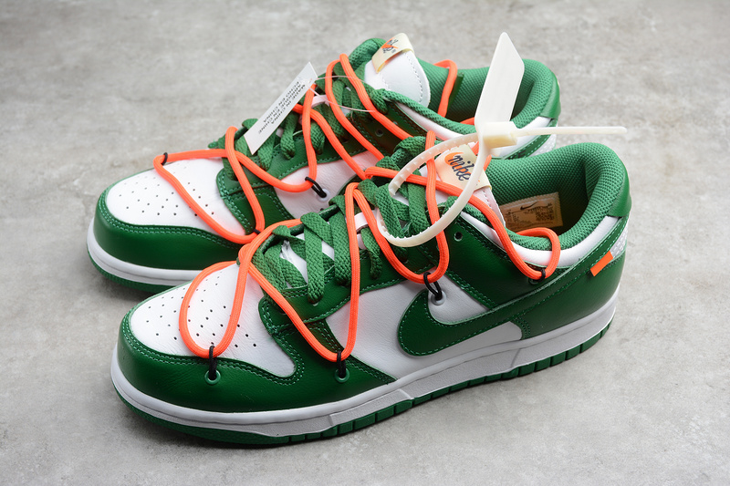 nike dunk pine green low