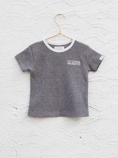 Remera Nogal Gris en internet