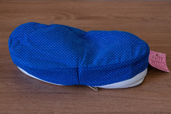 Porta chinelo azul com poá, tecido tricoline 100% algodão - comprar online