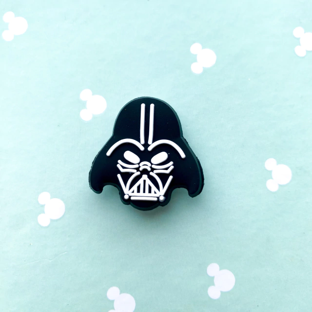 Pin para crocs STAR WARS DARTH VADER FACE - Hemel Store