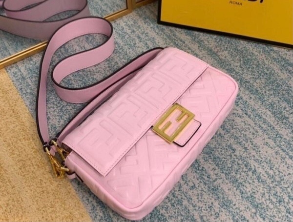 fendi bolsas pink