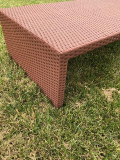 REPOSERA RATTAN DE PVC SINTÉTICO CON PATAS FIJAS - tienda online
