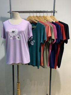 Remera Modal Tachas Tiffany