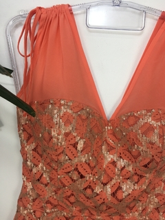 Vestido Coral em Paetês - Mirepa | T.P* na internet