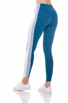 Calça Leggging Fitness feminina com recorte Glamour Petróleo - comprar online