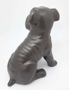 Escultura cachorro bulldog porcelana - BazarSP - Bazar São Pelegrino