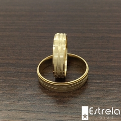 PAR DE ALIANÇAS EM OURO 18K REF. 112009-8G - comprar online