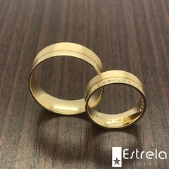 PAR DE ALIANÇAS EM OURO 18K REF. 112021-11G na internet