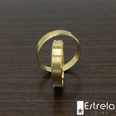 PAR DE ALIANÇAS EM OURO 18K REF. 112024-4G na internet
