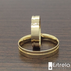 PAR DE ALIANÇAS EM OURO 18K REF. 114004-4g na internet