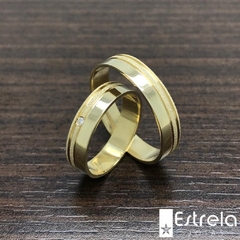 PAR DE ALIANÇAS EM OURO 18K REF. 11218006 na internet